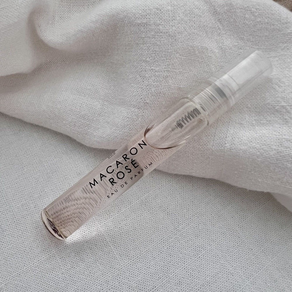 Le Monde Gourmand Macaron Rose Eau De Parfum  0.23 Fl. Oz Mini